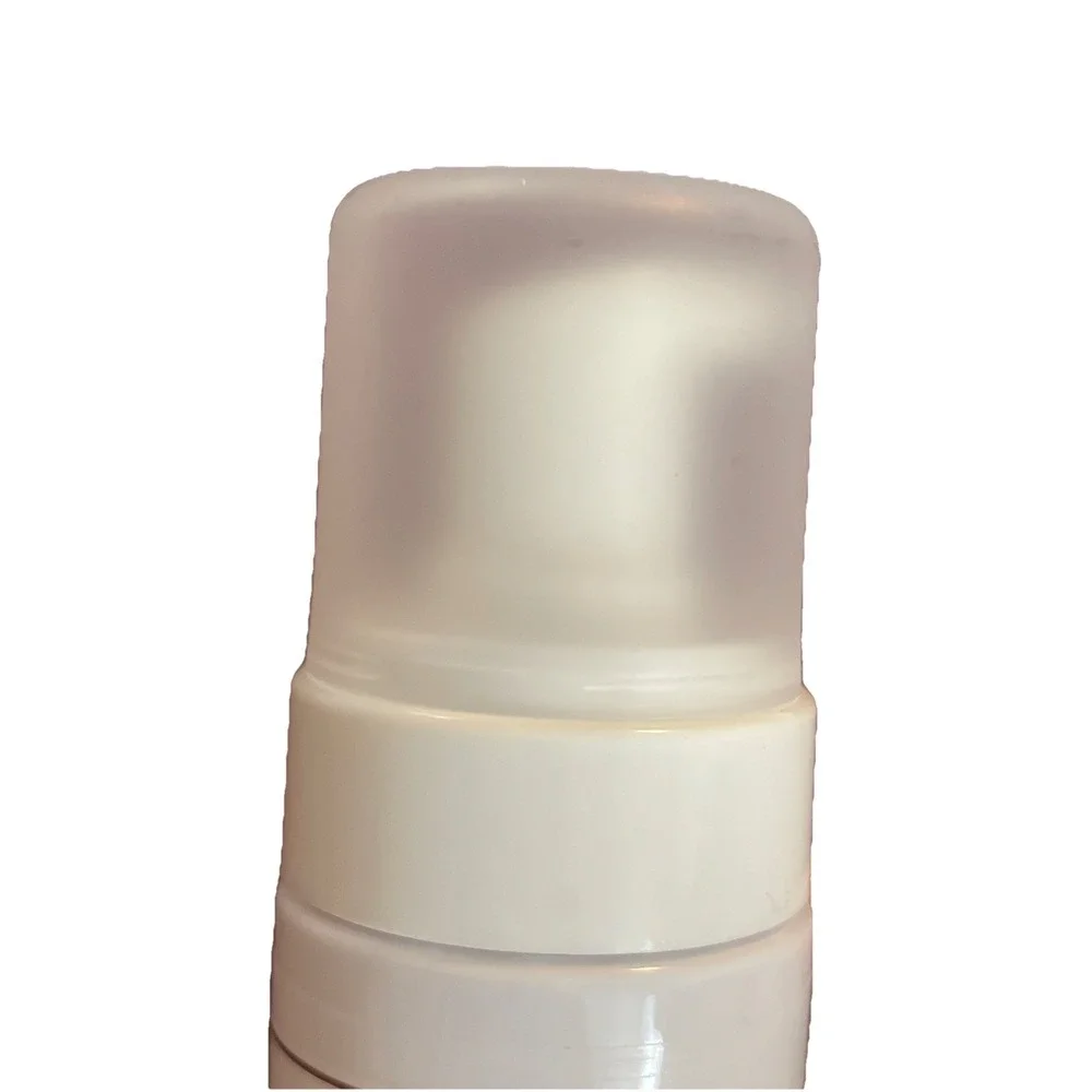 OUAI Air Dry Foam Hair Mousse = Curly & Beach Waves - Conditioning Frizz Control